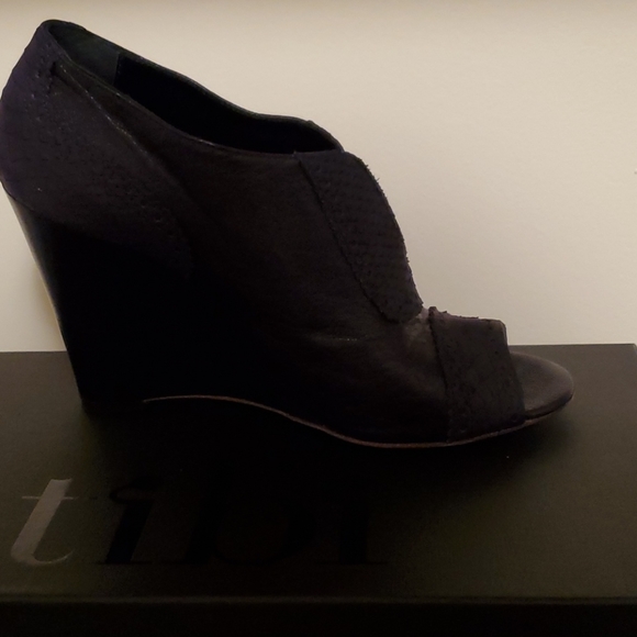 Tibi wedge bootie size 9 - Picture 4 of 4